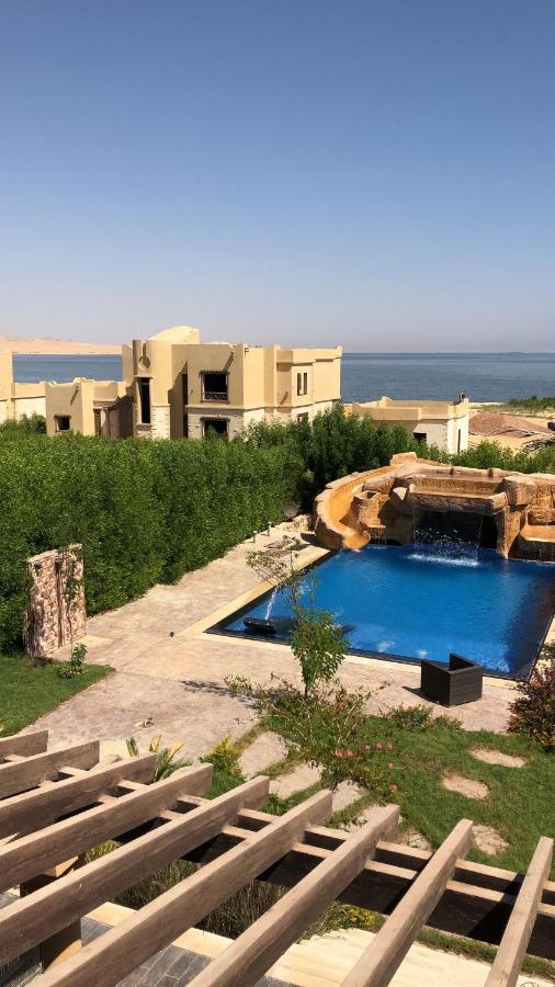 Villa M45 Byoum- Fayoum Qaryat at Ta'mir as Siyahiyah Eksteriør billede