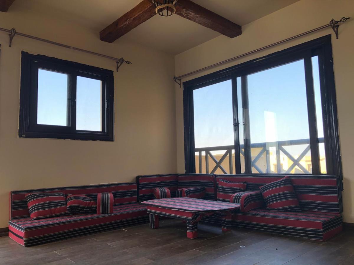 Villa M45 Byoum- Fayoum Qaryat at Ta'mir as Siyahiyah Eksteriør billede